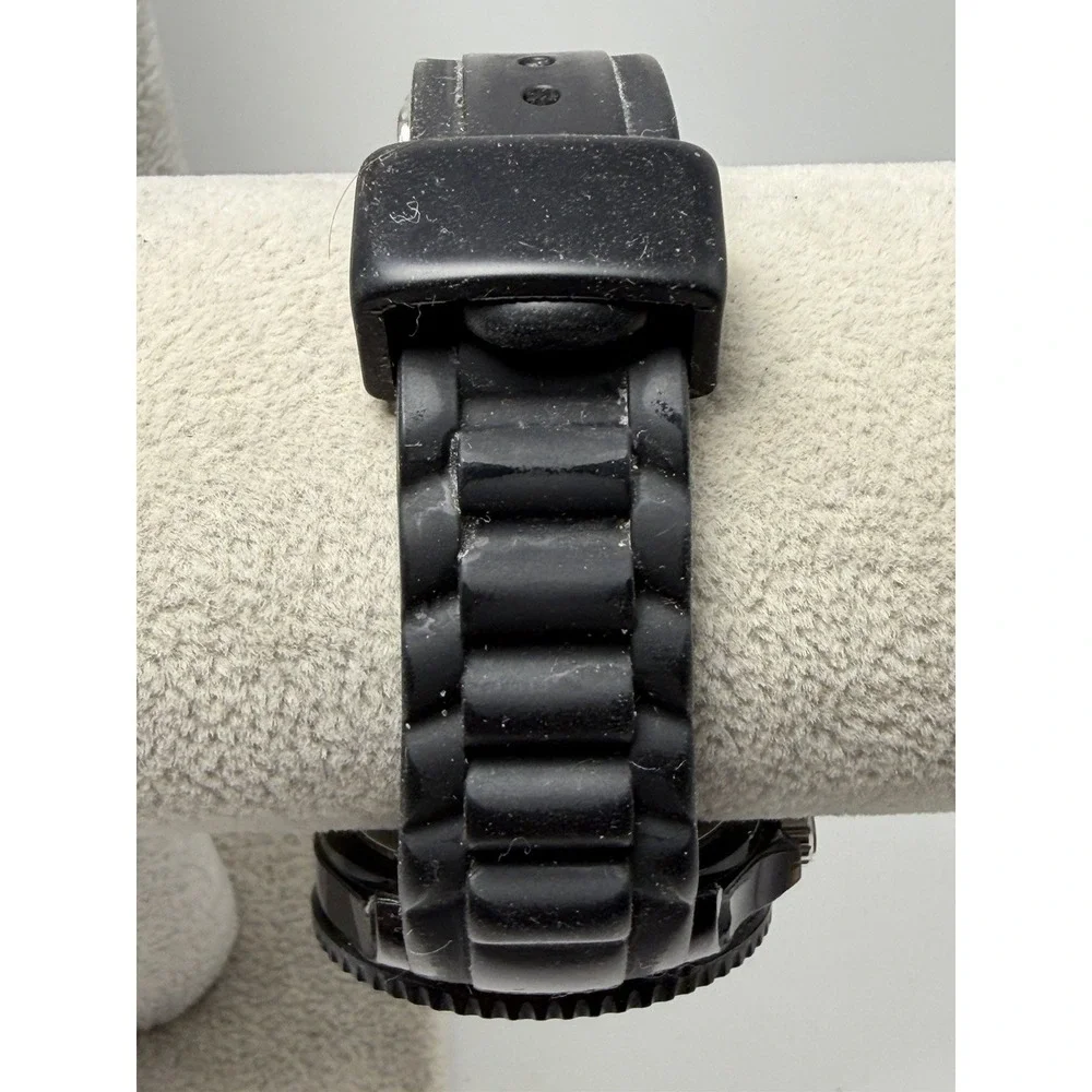 40 Nine New Battery Mens Watch 40MM 8